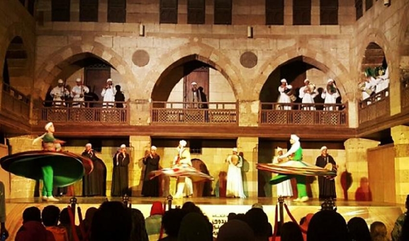 Espectáculo de Tanoura en El Cairo