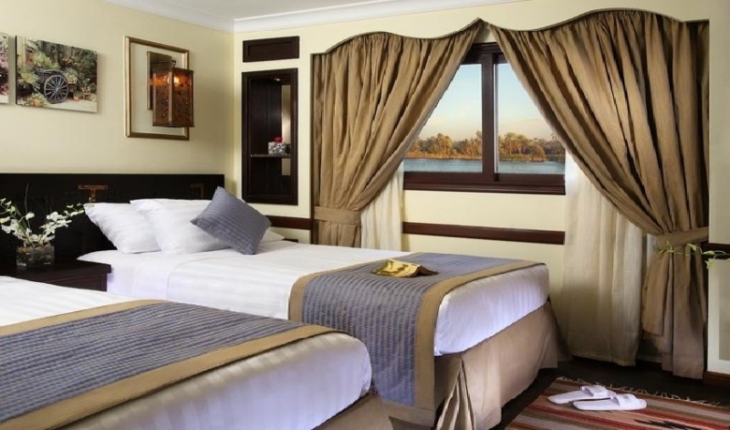 Croisières Sonesta Amirat Dahabiya