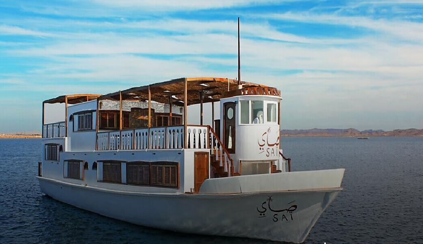 Dahabiya TIYI Lago Nasser Crucero 