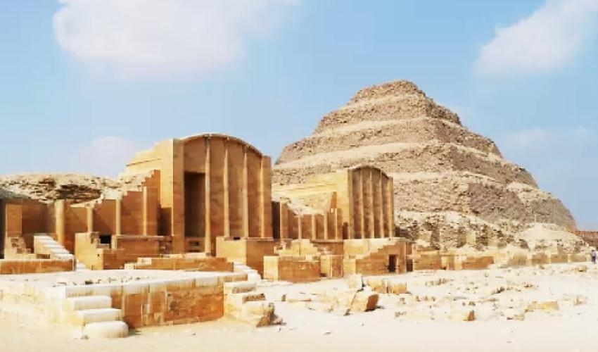 Tour Las Pirámides, Saqqara y Menfis
