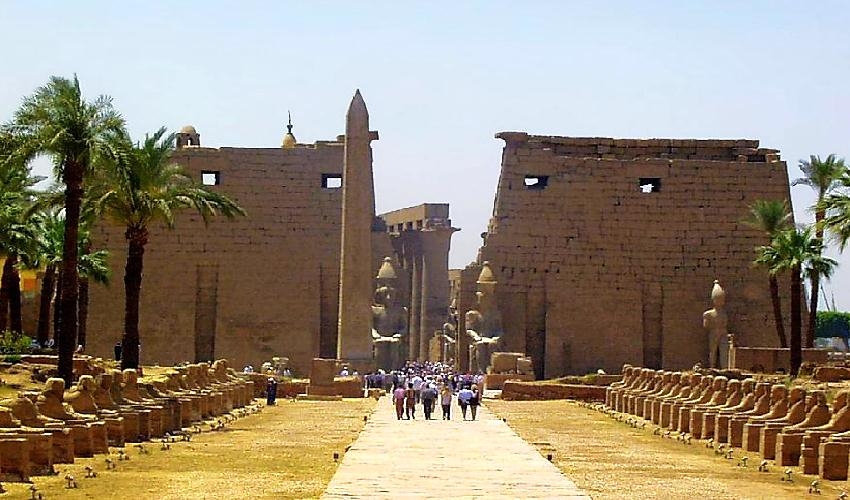 Tour al Banco Del Este en Luxor