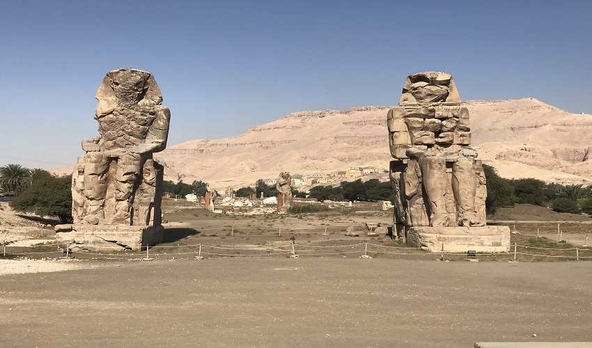 Kolosse von Memnon, Oberoi Nilkreuzfahrt