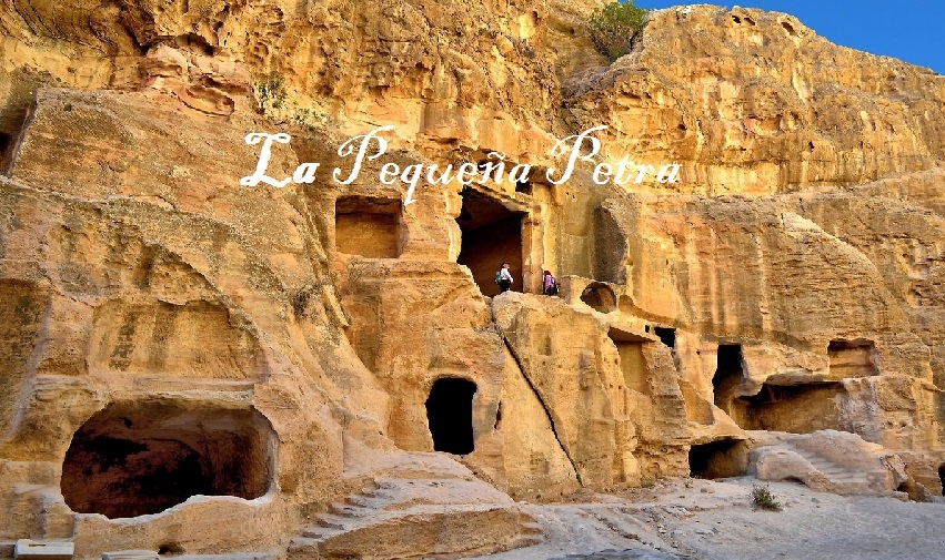 La Pequeña Petra En Jordania