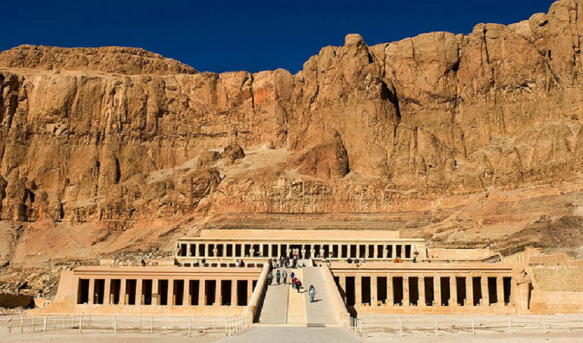 Croisière Amoura Dahabiya, Temple d'Hatchepsout