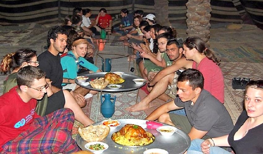 Cena beduina desde Sharm
